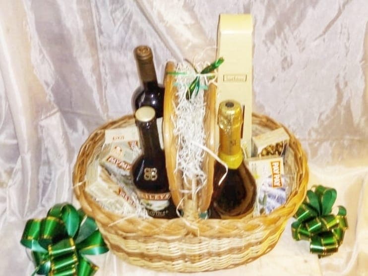 Catena Deli & Wine
