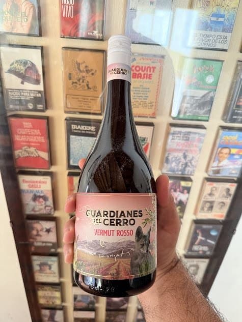 Guardianes del Cerro Vermut Rosso