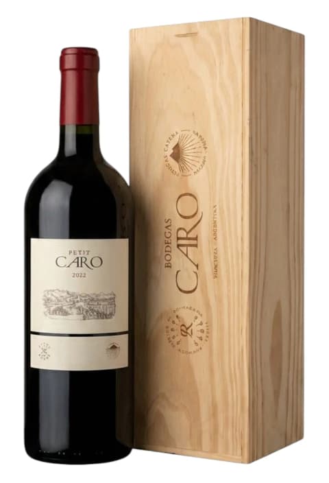 Botellon Petit Caro Año 2022 X 5000 Ml En Estuche De Madera