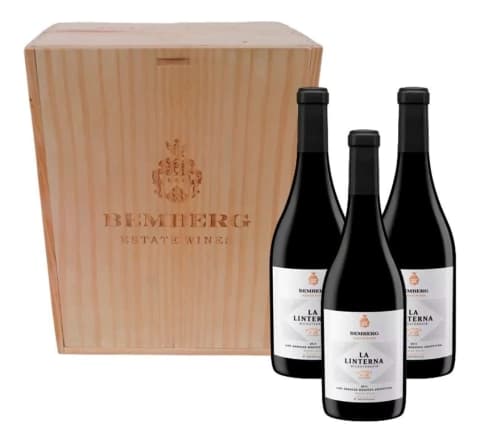 LA LINTERNA PINOT NOIR LOS RBOLES CAJA x 3 Un