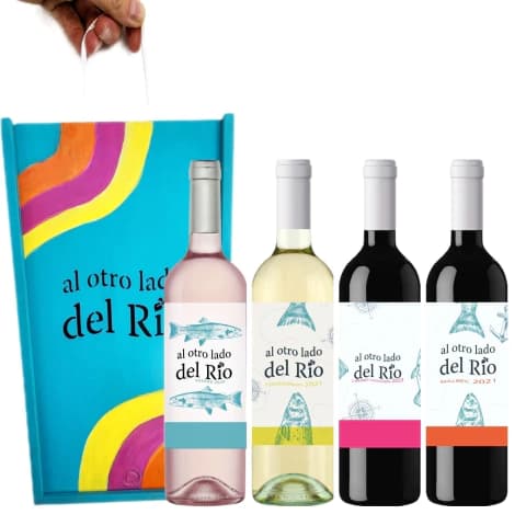 Caja de madera pintada a mano con 2 vinos Al otro lado del Rio