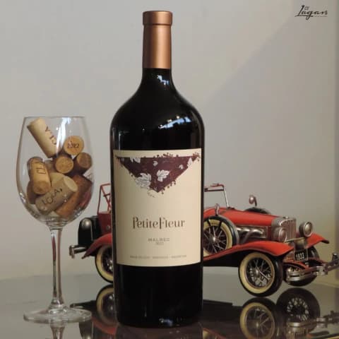 Petite Fleur Malbec Magnum 1500cc - Bodega Monteviejo