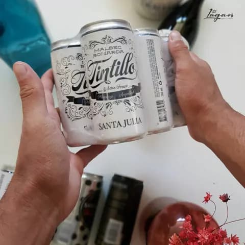 Pack Lata Santa Julia Tintillo Malbec Bonarda 269cc x6 Familia Zuccardi