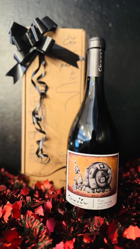 Claroscuro Pinot Noir