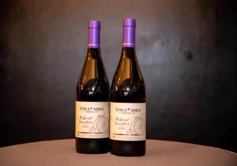 FINCA ABRIL CABERNET SAUVIGNON