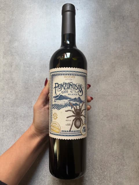 Ponzoñosos Ojos