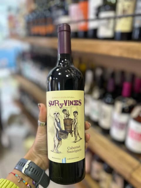 VINO TINTO CABERNET SAUVIGNON SUR Y VINES