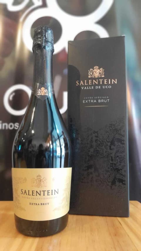 Salentein Cuveé Exceptionnelle Extra Brut + Estuche de Cartón Negro
