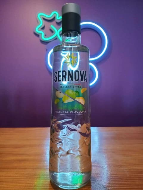 Sernova Sweet Apple Pear Natural Flavours 700ml