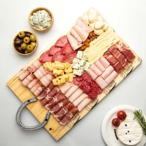 Tabla de fiambres para regalo